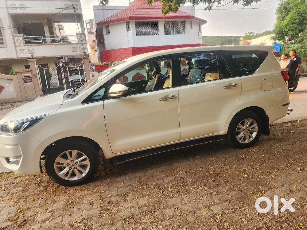 Toyota Innova Crysta 2020