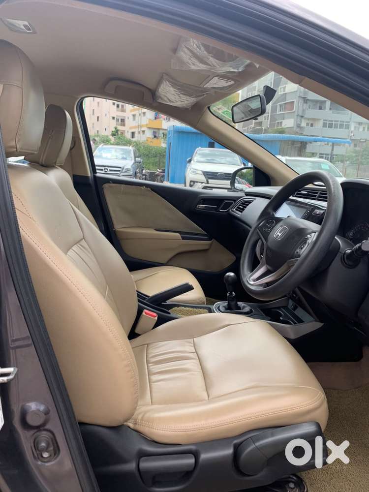 Honda City V Mt Exclusive, 2017, Petrol