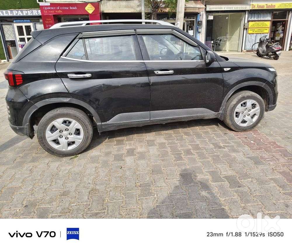 Hyundai Venue S, 2022, Petrol