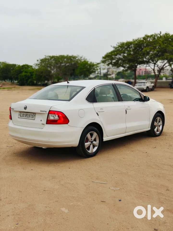 Skoda Rapid 1.5 Tdi At Style, 2016, Diesel
