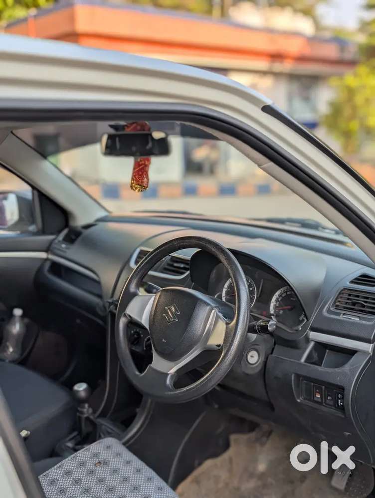 Maruti Suzuki Swift 2012 Petrol Well Maintained