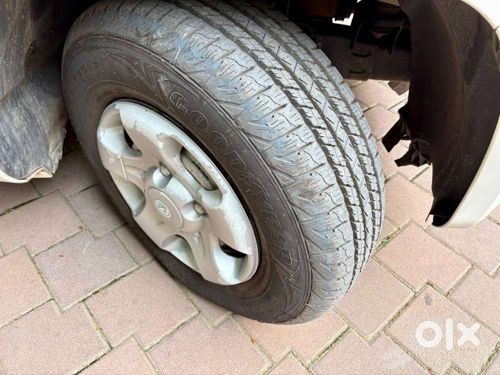 Mahindra Tuv 300 T4 Plus, 2019, Diesel