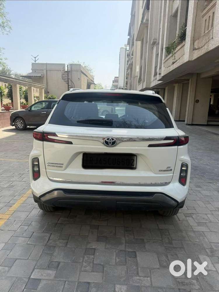 Toyota Hyryder Petrol Hybrid 20+ City Average