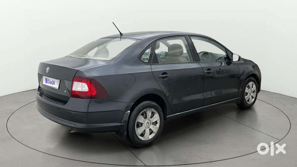 Skoda Rapid 1.0 Tsi Active, 2021, Petrol