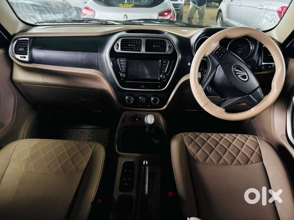 Mahindra Tuv 300, 2020, Diesel