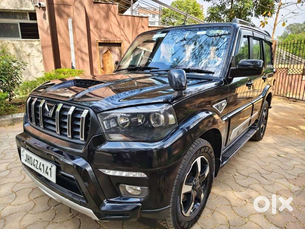 Mahindra Scorpio Classic 2.2 S 11 Mt 7 Str, 2023, Diesel