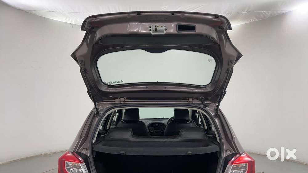 Tata Tiago Xza, 2019, Petrol