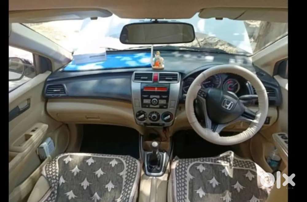 Honda City 1.5 V Petrol 2012