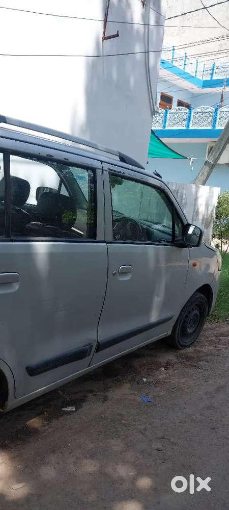 Maruti Suzuki Wagon R 2011 Petrol Well Maintained