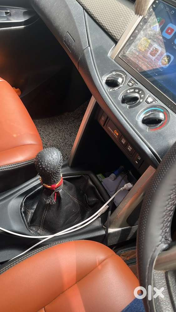 Toyota Innova Crysta 2019