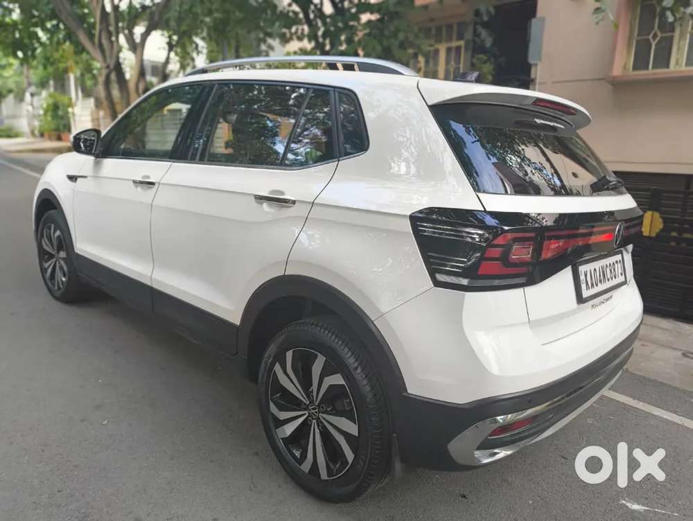 Volkswagen Taigun 2023 Petrol 32000 Km Driven