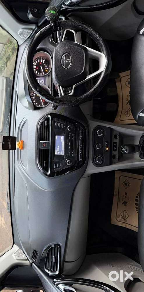 Tata Tiago 1.2 Revotron Xz, 2016, Petrol