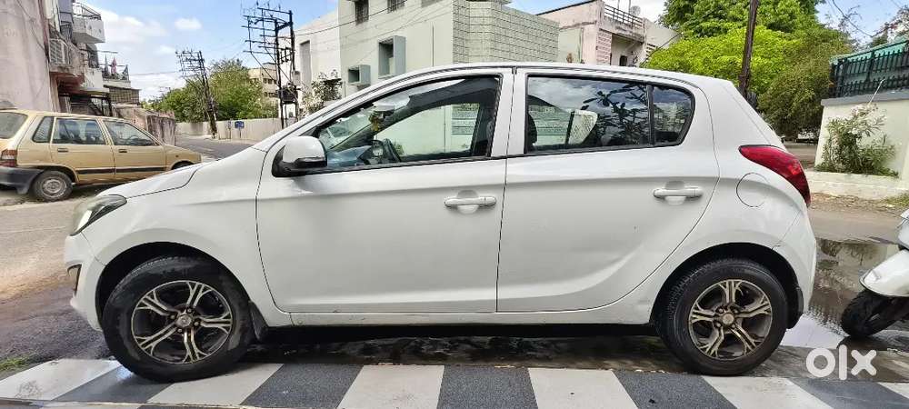 Hyundai I20 2012 Diesel Good Condition, Less Driven