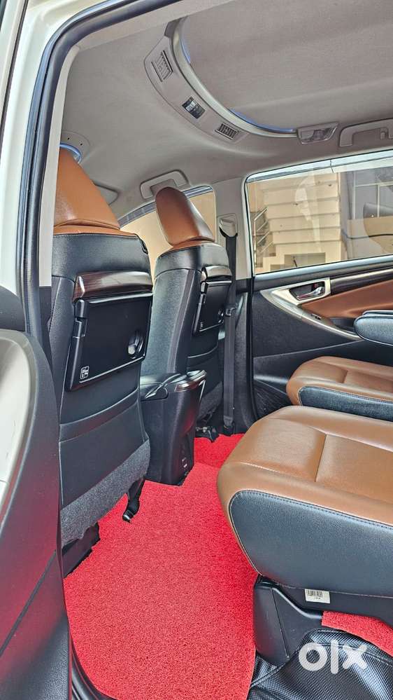 Toyota Innova Crysta [2020-ongoing] 2.4 Zx At 7 Str, 2021, Diesel