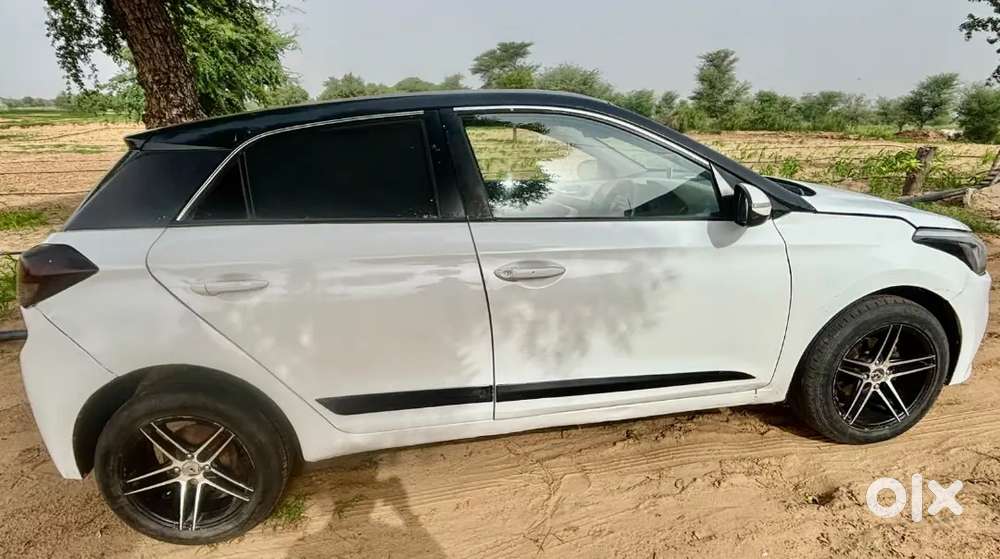 Hyundai I20 Sportz 2016 Diesel With Paid Number