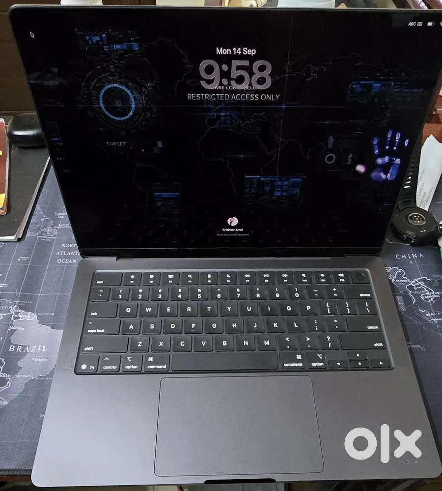 Macbook Pro M5 Not Used Purchased on March 2026