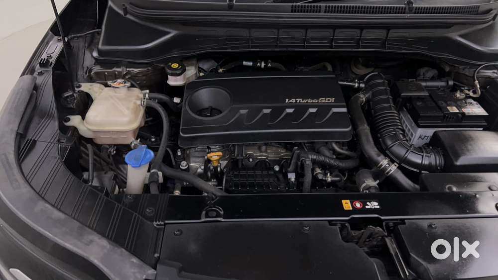 Kia Carens 1.4 Luxury Plus 6 Str, 2022, Petrol