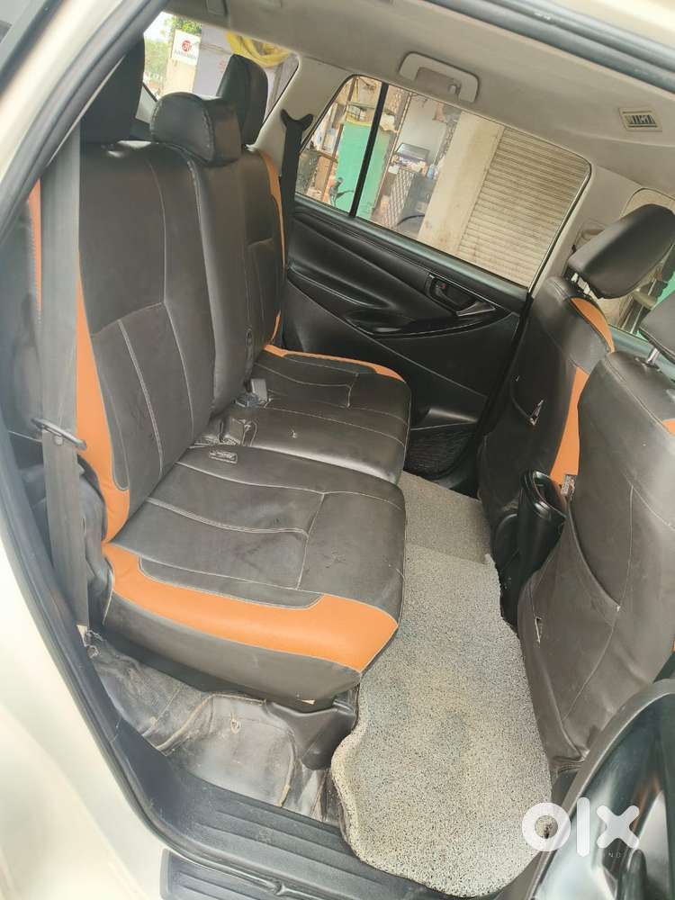 Toyota Innova Crysta 2.4 G Mt 8s, 2017, Diesel