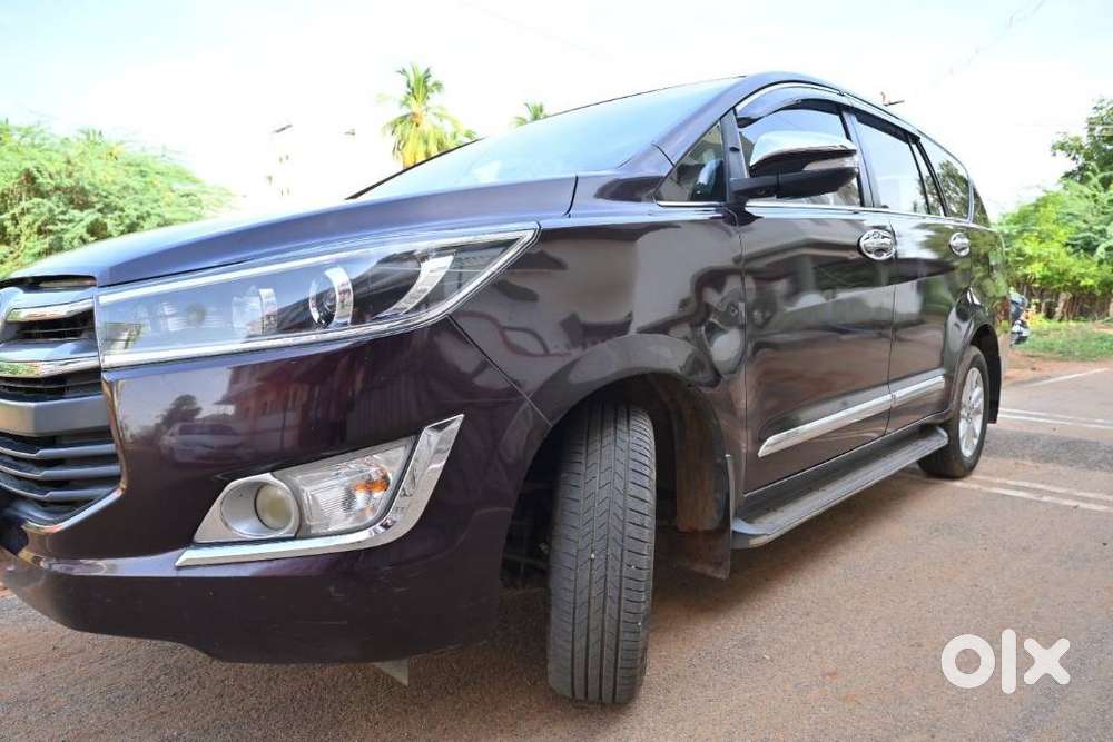 Toyota Innova Crysta 2.4 V, 2016, Diesel