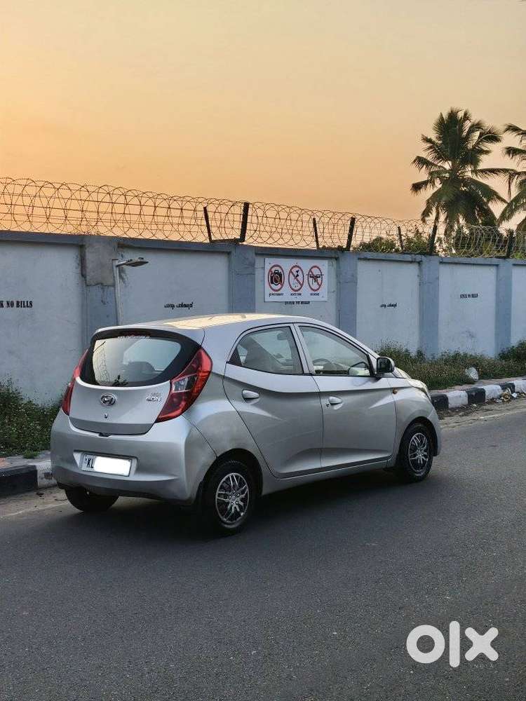Hyundai Eon Era +, 2017, Petrol