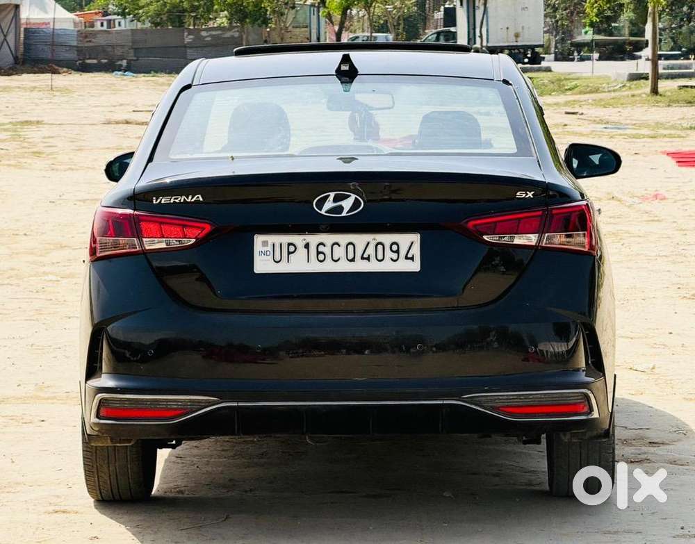 Hyundai Verna Pure Petrol Top Model In Brand New Condition