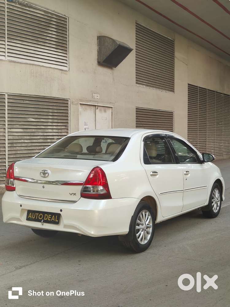 Toyota Etios Vx, 2017, Petrol