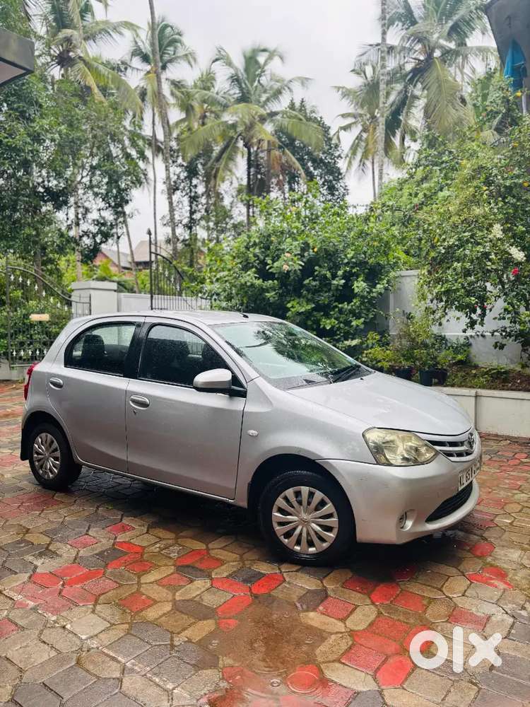 Toyota Etios Liva 2013 Diesel 93000 Km Driven