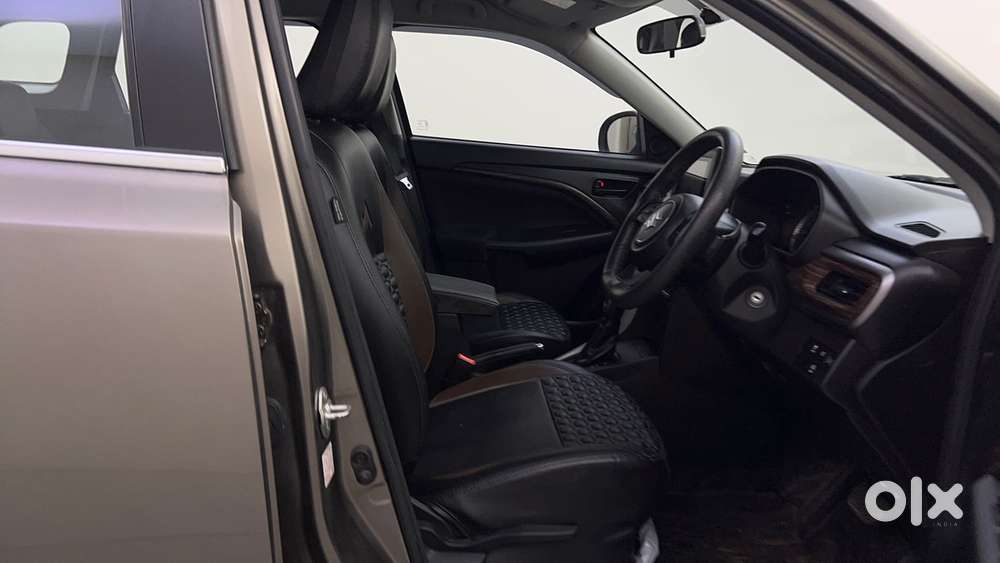 Maruti Suzuki Brezza Vxi At, 2023, Petrol