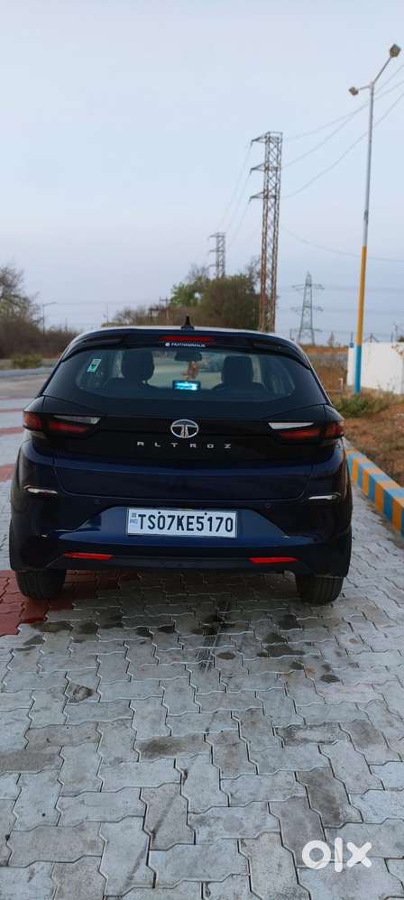 Tata Altroz Xm(s) Petrol – Nov 2023  35,000 Km  1st Owner  ₹7,00,00