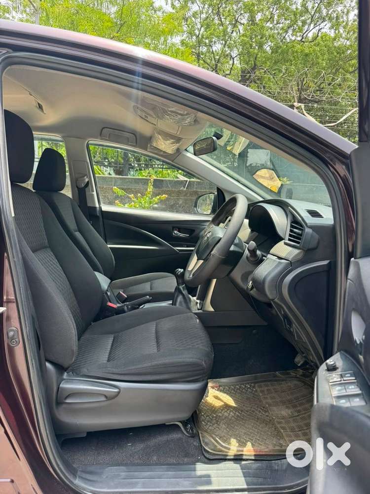 Toyota Innova Crysta [2020-ongoing] 2.4 Gx 8 Str, 2019, Diesel