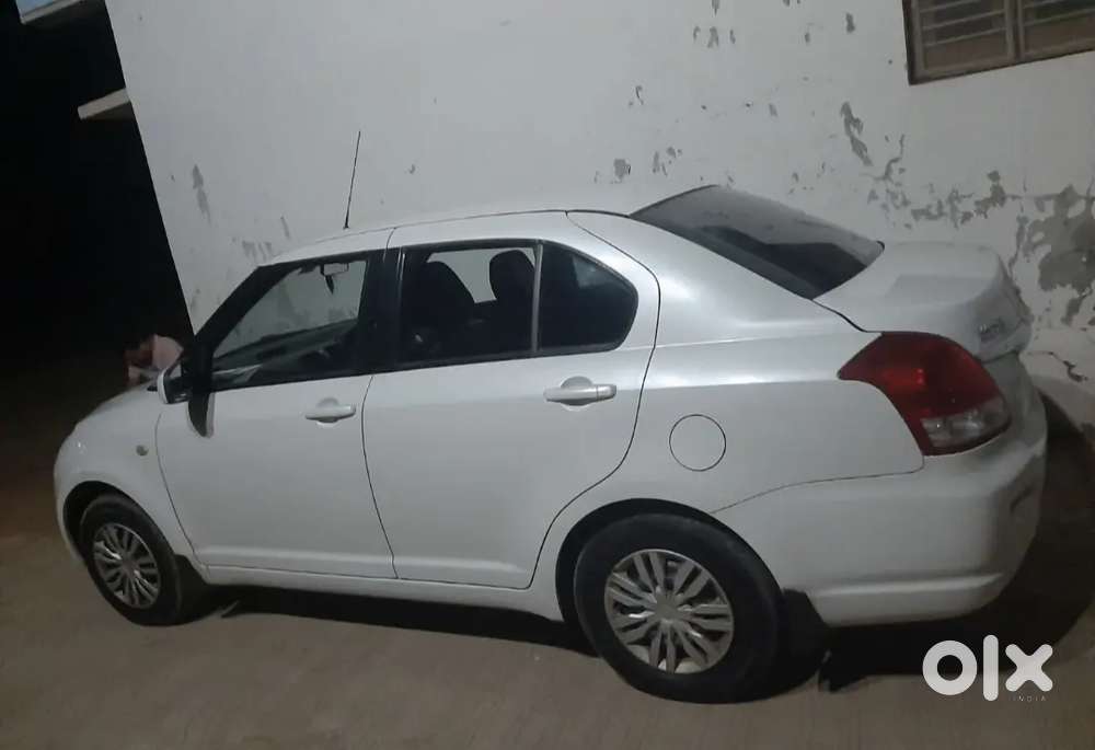 Maruti Suzuki Dzire 2011
