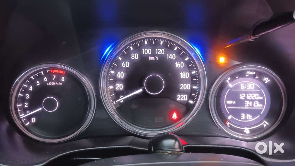 Honda City I-vtec V, 2017, Petrol