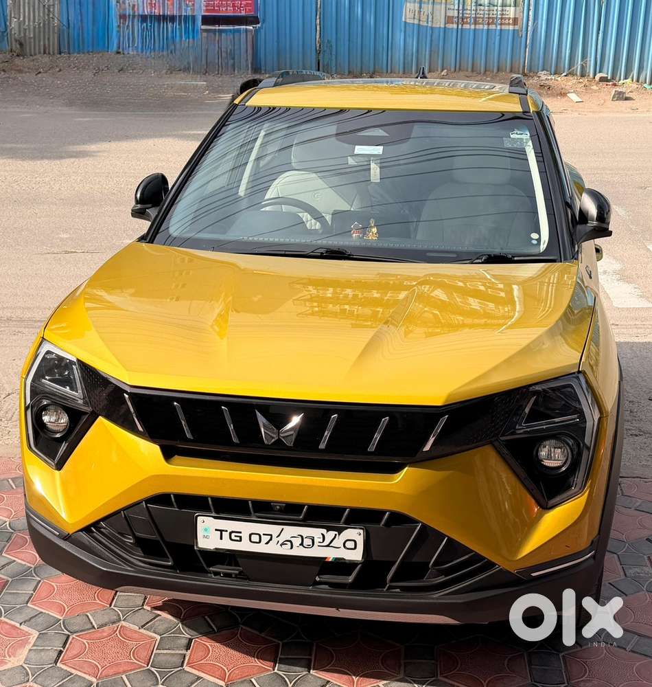 Mahindra Xuv 3xo Petrol Auto 2024