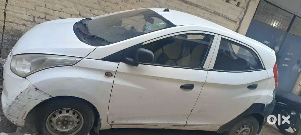 Hyundai Eon 2014 Petrol 125000 Km Driven