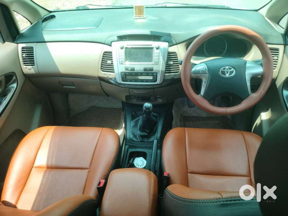 Toyota Innova 2.5 Vx 7 Str, 2015, Diesel