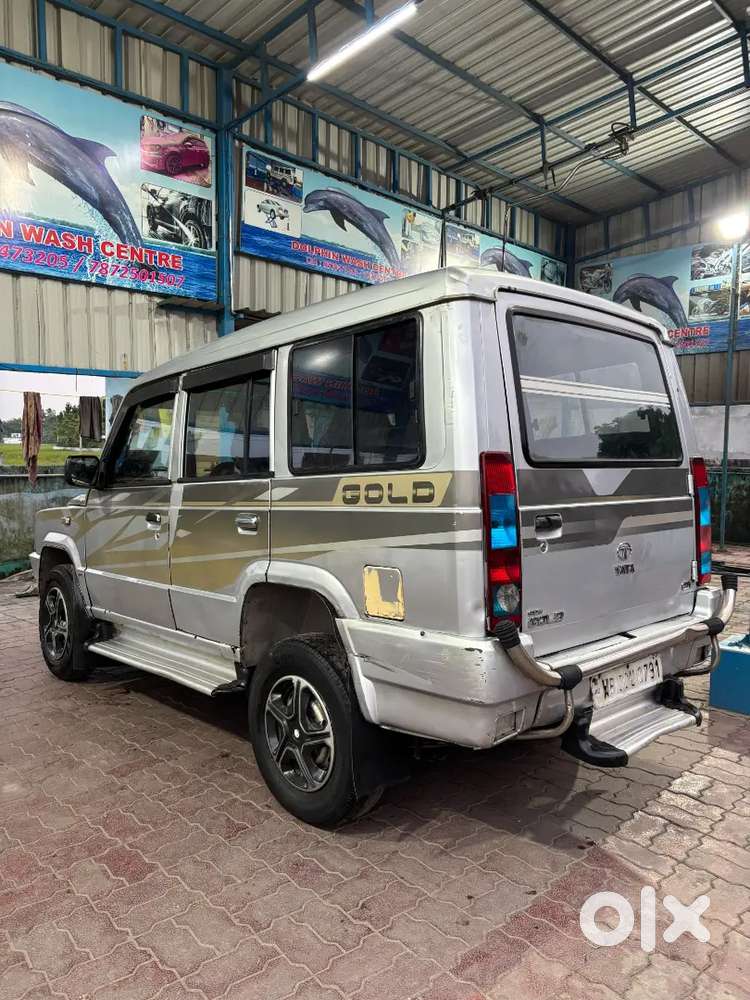 Tata Sumo Gold 2012