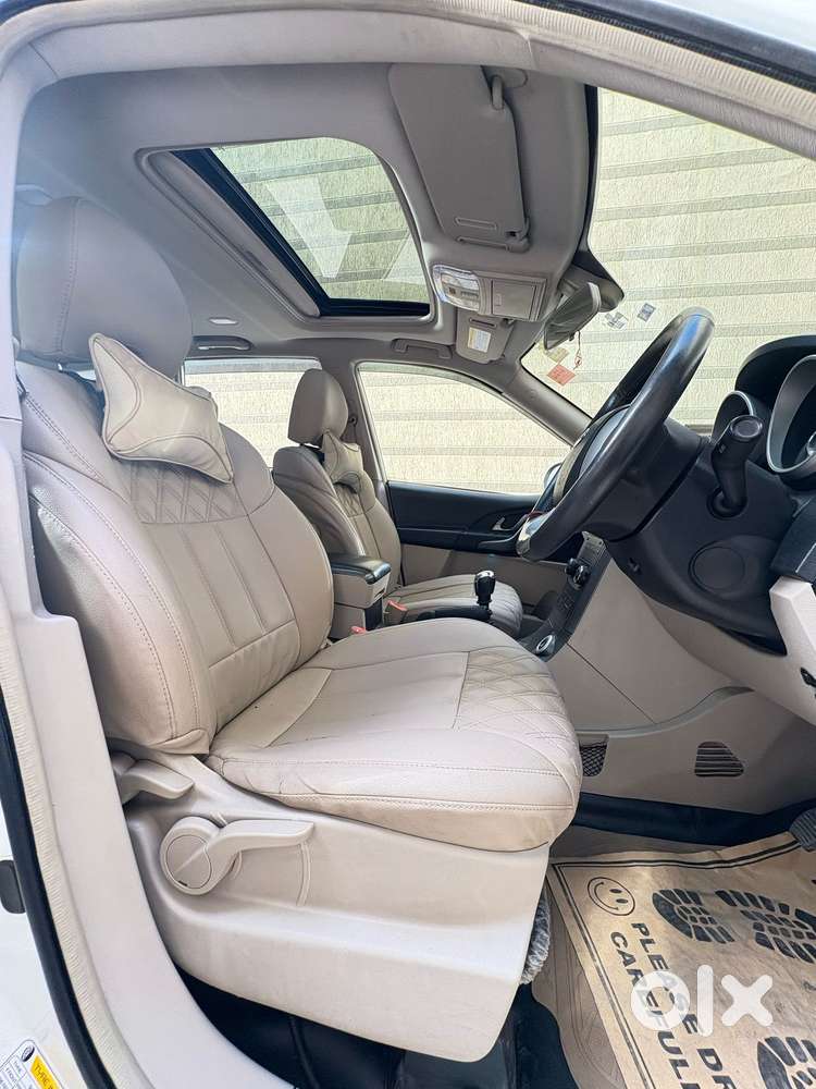 Mahindra Xuv500 W9 1.99, 2018, Diesel