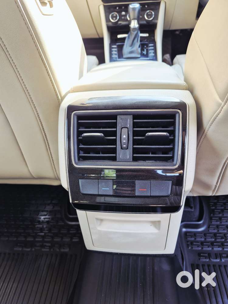 Skoda Superb 2.0 L&k Tsi At, 2018, Petrol