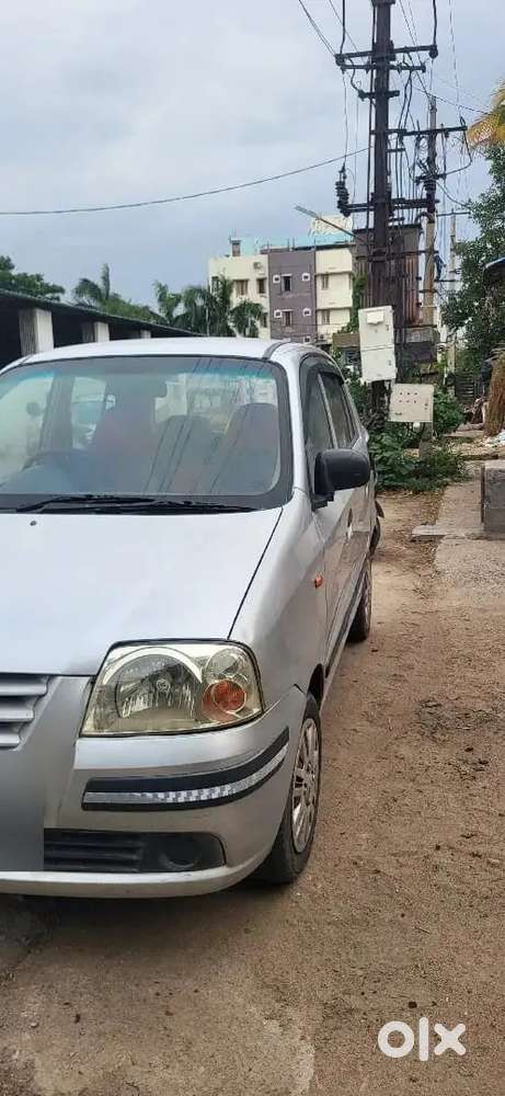 2nd Owner Hyundai Santro 2011