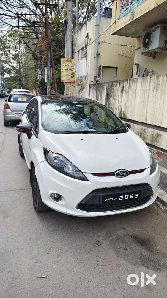 Ford Fiesta 2014 Diesel 145000 Km Driven