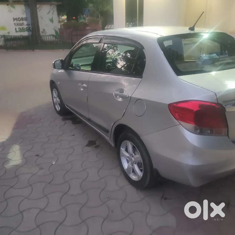 Honda Amaze 2014 Diesel 98500 Km Driven