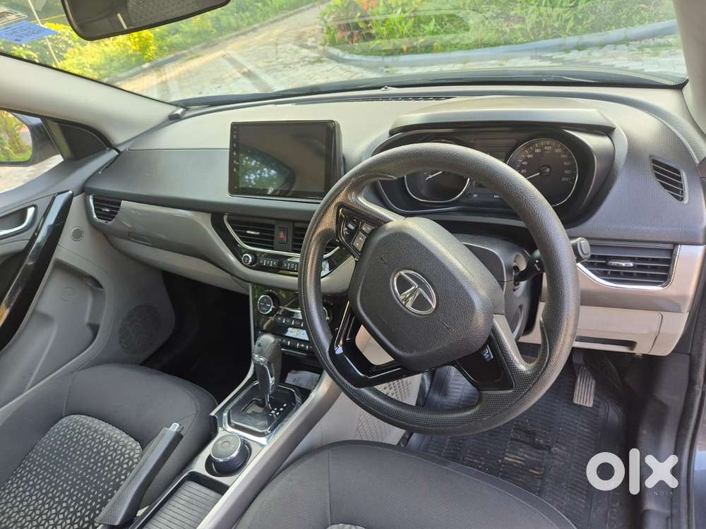 Tata Nexon Amt Xza Plus, 2019, Petrol