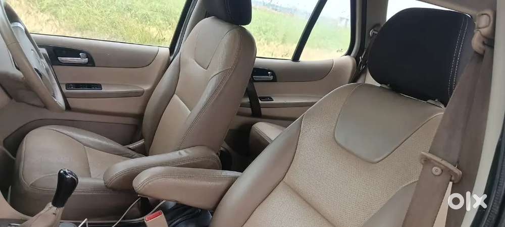 Tata Safari Storme Vx Top Model