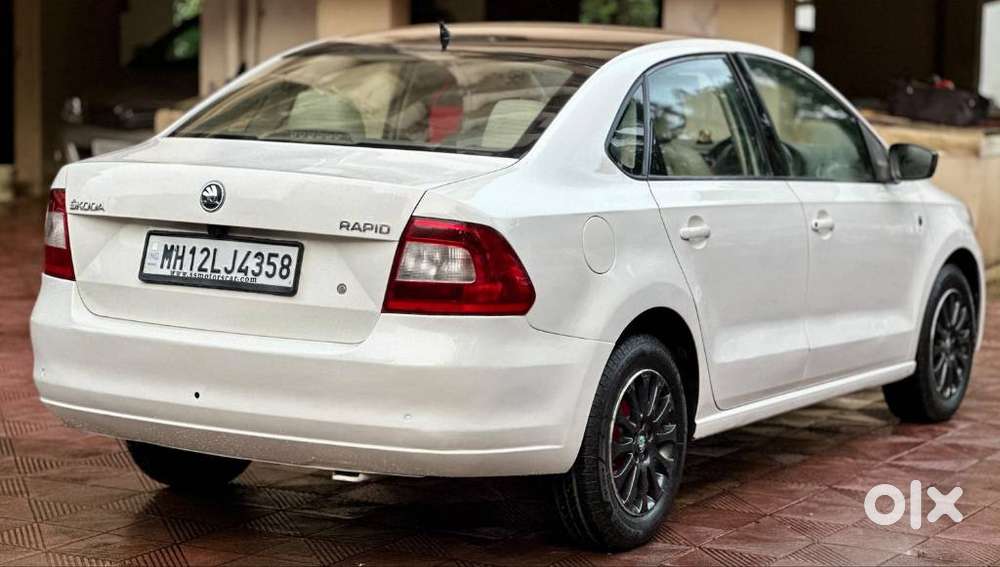 Skoda Rapid 1.6 Mpi At Elegance, 2014, Petrol