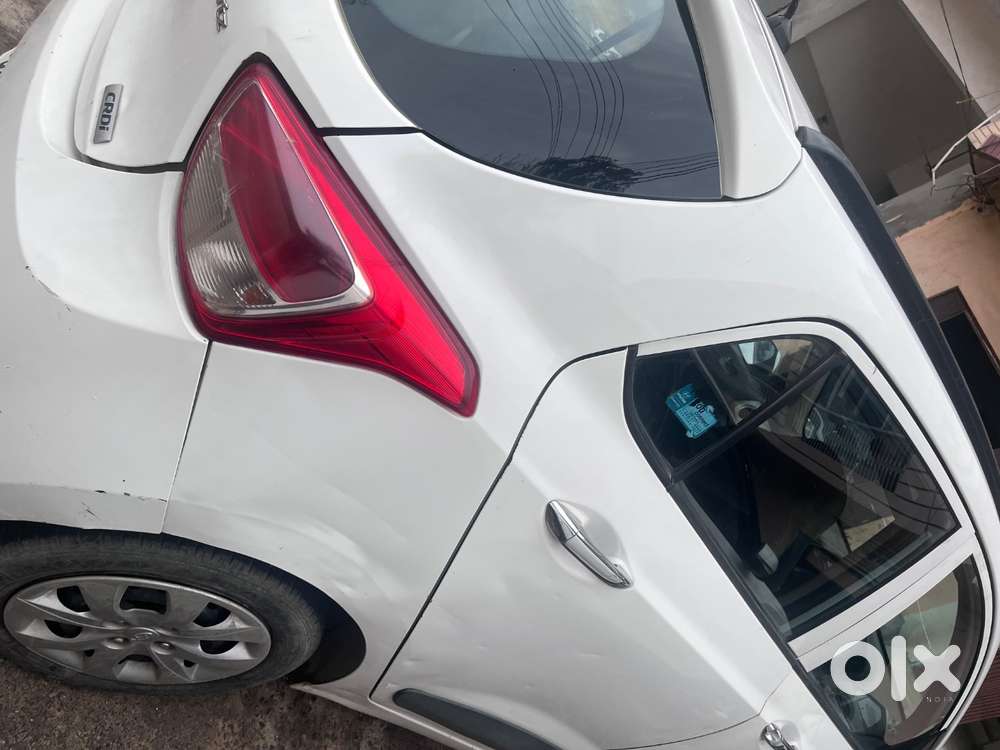 Grand I 10 Crdi Sportz Model 2013
