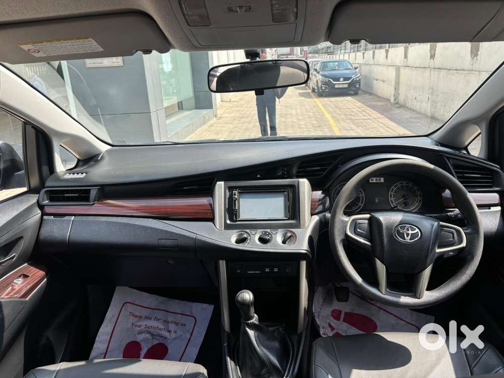 Toyota Innova Crysta [2020-ongoing] 2.4 Gx 7 Str, 2017, Diesel