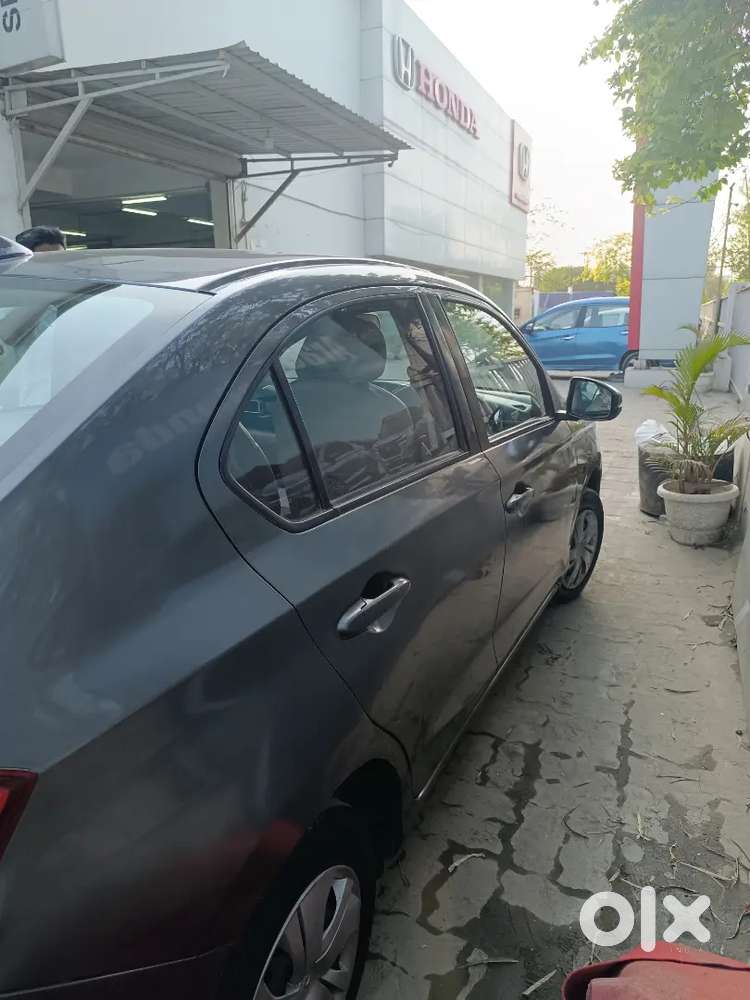 Good Condition Honda Amaze 2018  Up32  56 Km 2nd Owner Petrol Manual