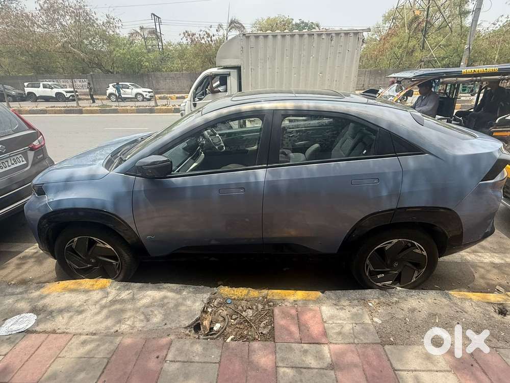 Tata Curvv Ev 2024 Electric 17000 Km Driven