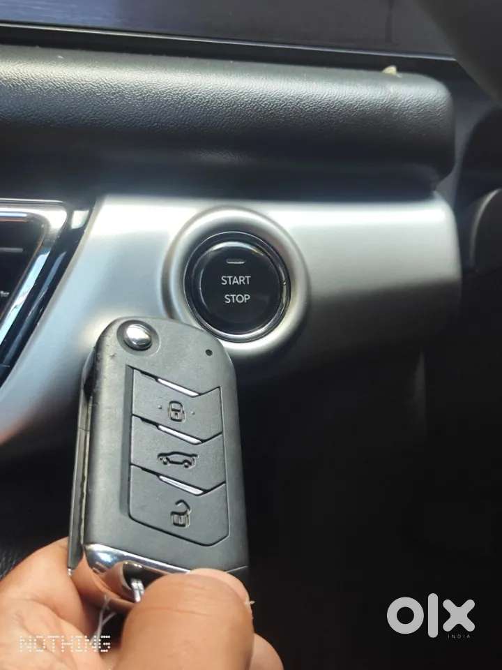 Mahindra Xuv700 2.2 Ax 7 Diesel At Luxury Pack Str, 2025, Diesel