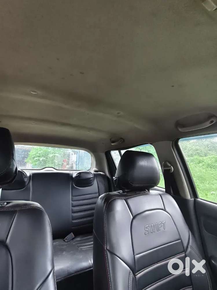 Maruti Suzuki Swift Lxi 2012